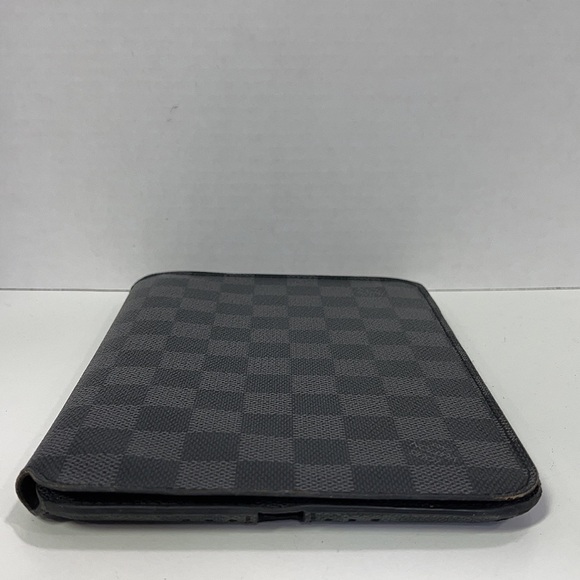 Louis Vuitton Damier Graphite IPad Mini Folio Case - Picture 10 of 10